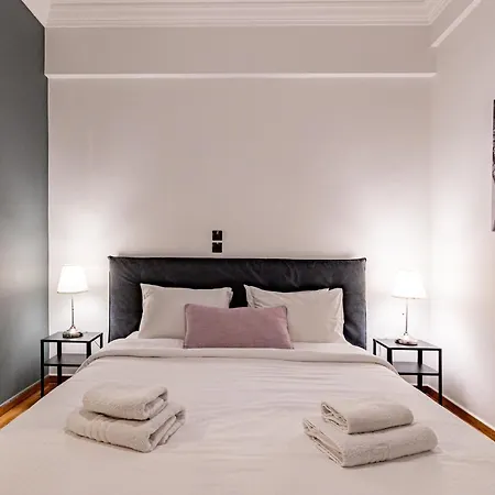 Cozy Apartment In Kolonaki Athens - Sleeps 5 Extérieur photo